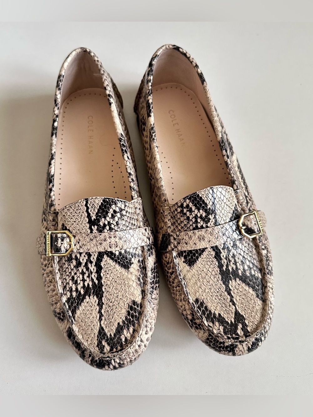 Cole Haan Snake Embossed Leather Loafers Size 8.5 B - Picture 5 of 6